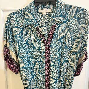 Beautiful Ann Taylor Button Dress